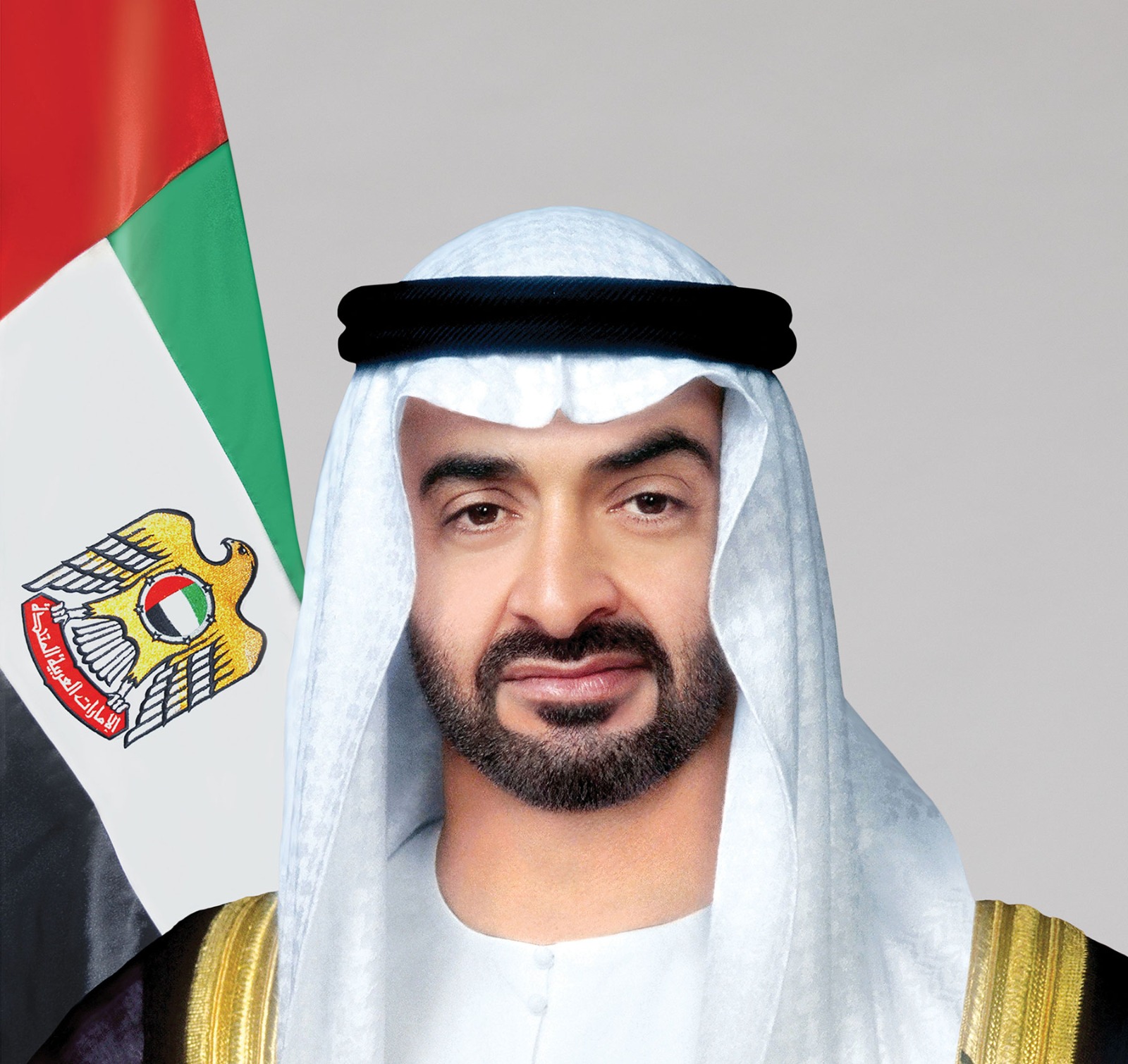 رئيس الدولة يصل إلى البرلمان في بودابست وسط استقبال حافل من الرئيس المجري