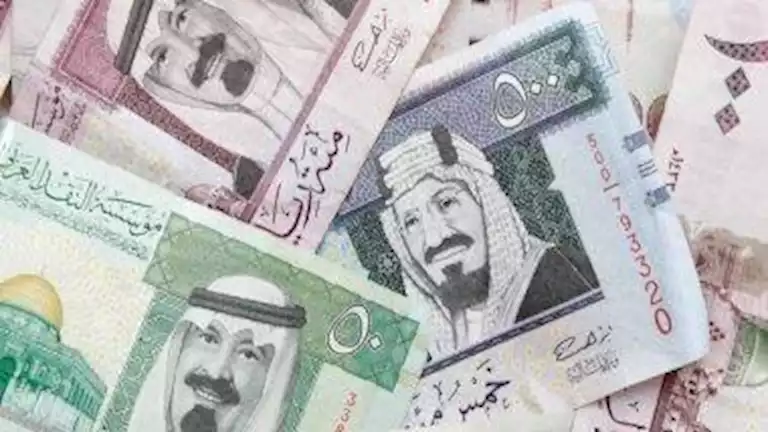 انخفاض الريال السعودي أمام الجنيه في 5 بنوك: فرصة استثمارية مميزة هذا الأسبوع