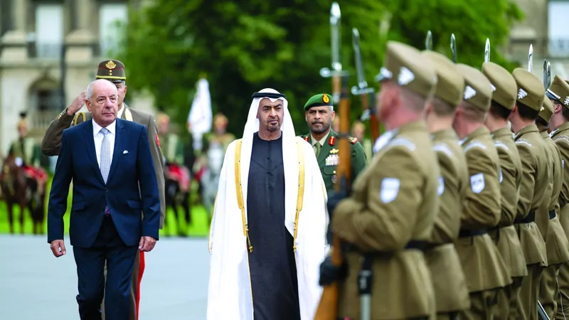 رئيس الدولة يلتقي نظيره المجري في بودابست لبحث سبل تعزيز التعاون الثنائي