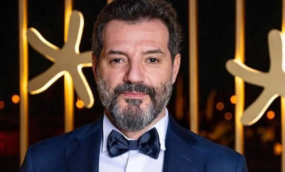 شقيق عادل كرم يوضح لعكاظ أسباب غيابه عن العرض الخاص لفيلم «الشاطر»