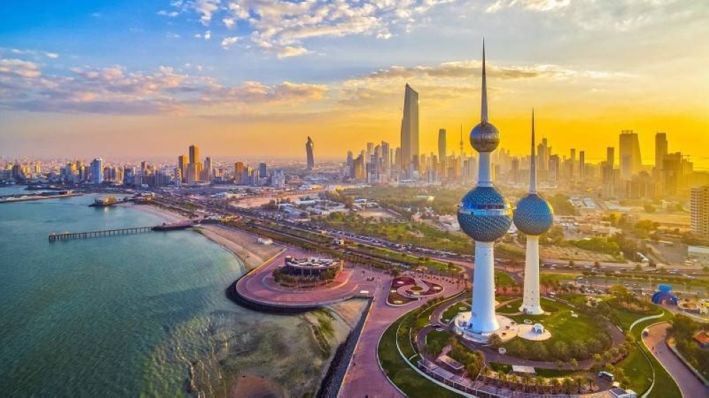عشر سنوات سجناً لمدير مالي لاختلاسه أموال جمعية المعلمين في الكويت
