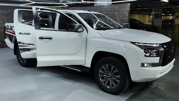 تعرف على مواصفات شاحنة ميتسوبيشي L200 موديل 2025 المتوفرة في السوق السعودية