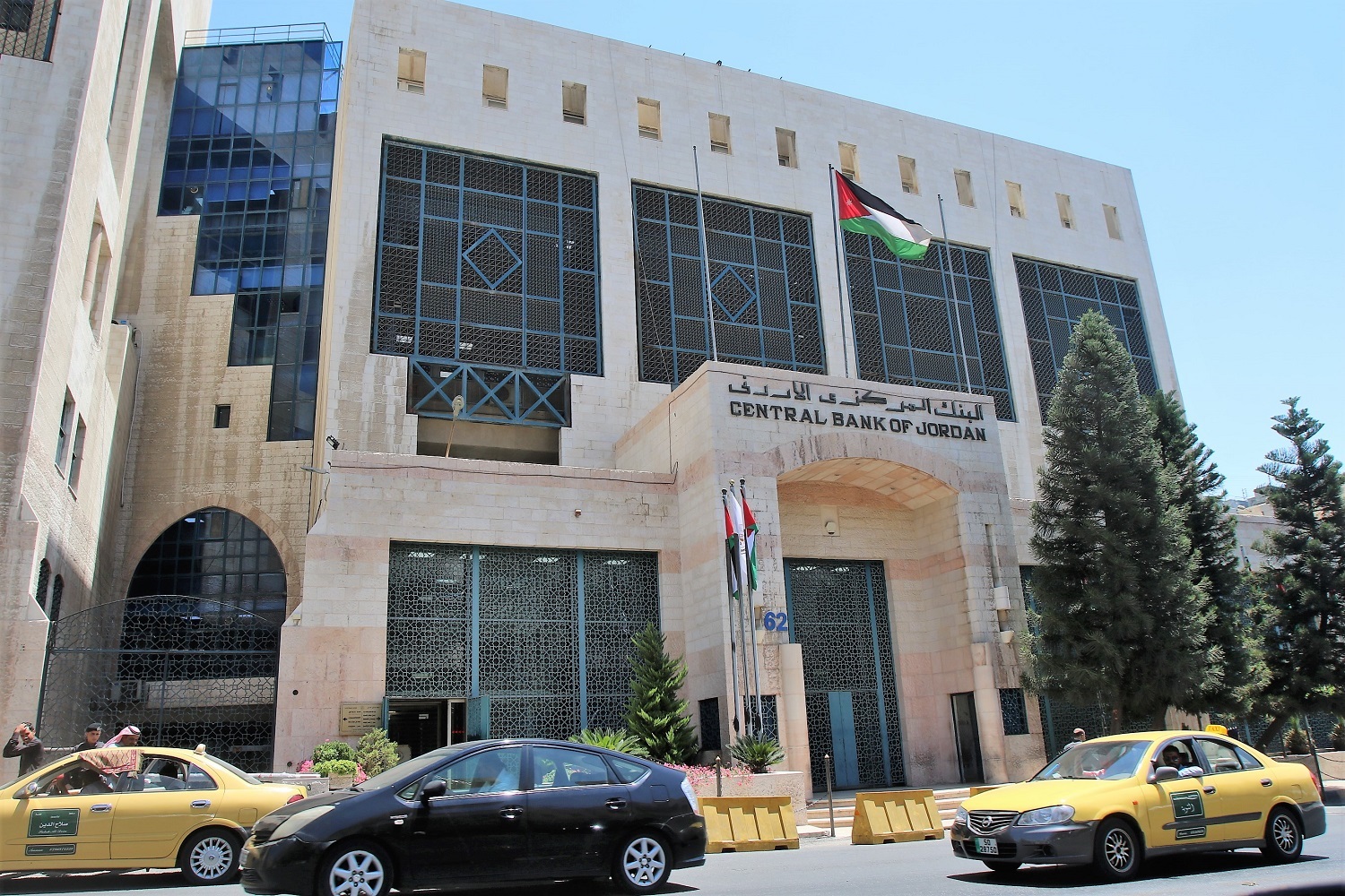 ارتفاع إجمالي ودائع البنوك في الأردن بمليار دينار حتى نهاية مايو