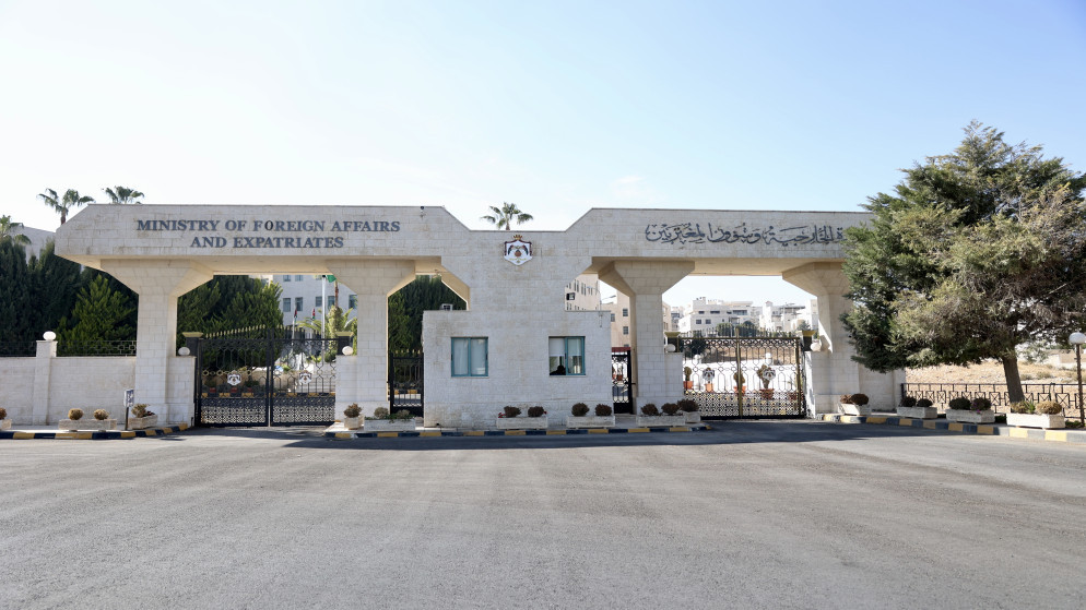 الأردن يُحذر: إسرائيل تخطط لاستئناف مشروع الاستيطان ‘E1’