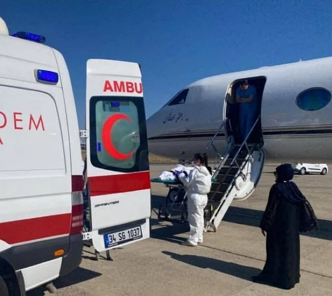 إجلاء طبي عاجل من إسطنبول: القنصلية السعودية تنقل حالتين لتكملة العلاج في المملكة