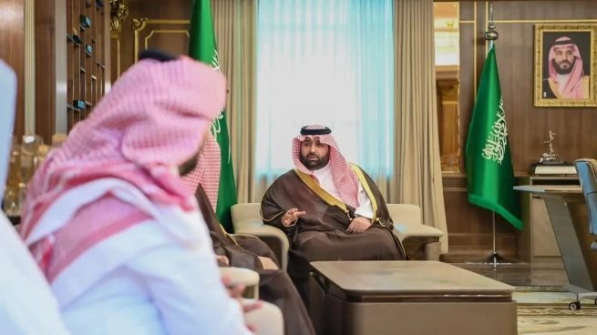 أمير جازان يجتمع برئيس هيئة تنمية الصادرات السعودية لتعزيز التعاون الاقتصادي