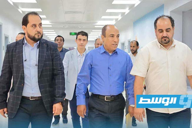وفد سعودي وقطري يتفقد العيادة المجمعة في سرت