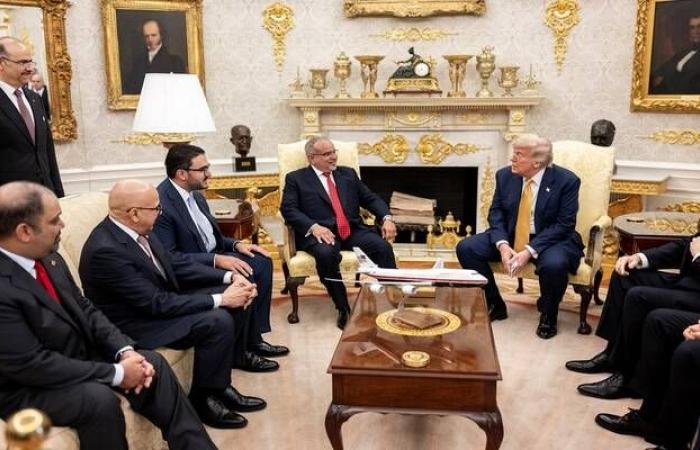 ولي عهد البحرين يعلن عن استثمار 17 مليار دولار في أمريكا خلال لقائه بالرئيس ترامب