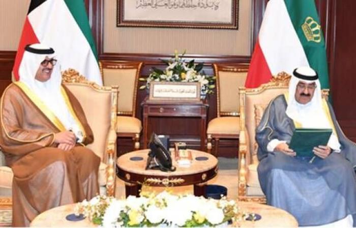 أمير الكويت يتسلم رسالة رسمية من ولي العهد السعودي