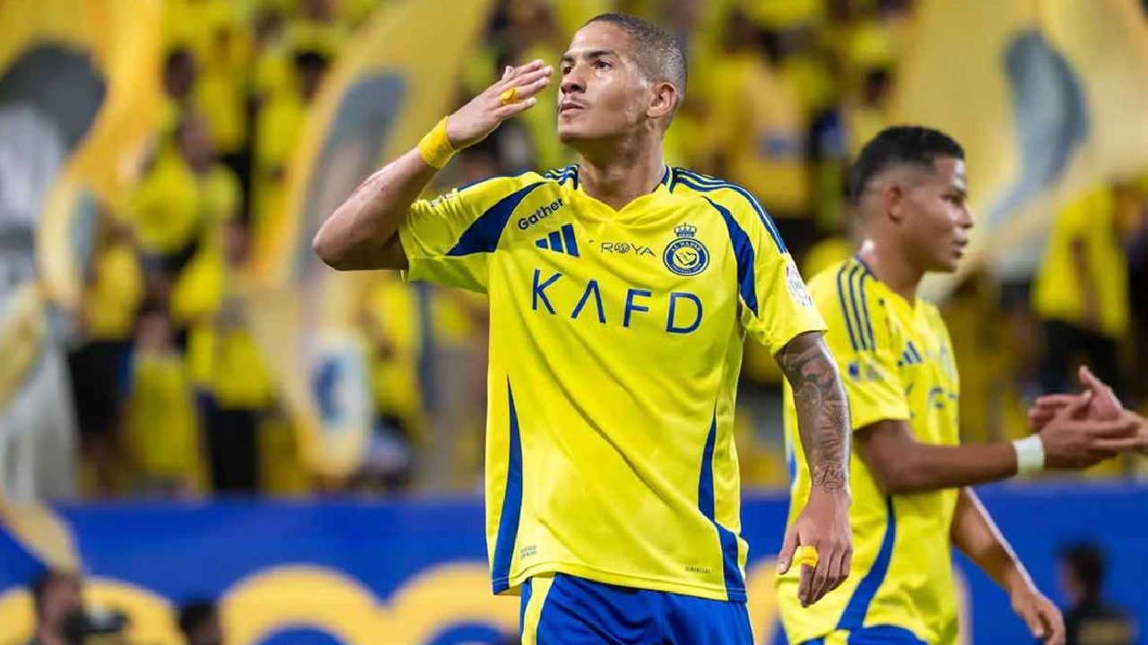 أنجيلو غابرييل يودّع نادي النصر بحثاً عن تحديات جديدة