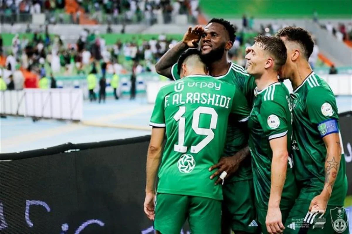 الأهلي يستفسر عن أسباب خروج الهلال من مباراة السوبر السعودي