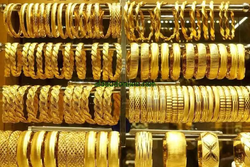 أسعار الذهب في السعودية تشهد تحولات جديدة: تابع التحديثات لحظة بلحظة!